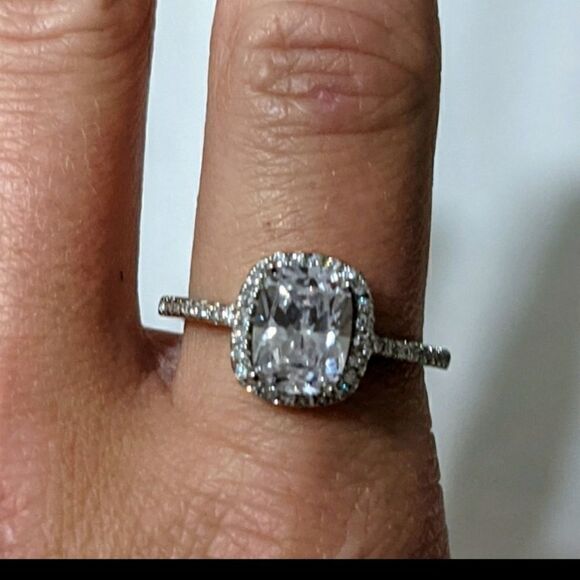 925 STERLING SILVER HALO CZ statement ring 7 9 10 Valentines - Picture 1 of 8